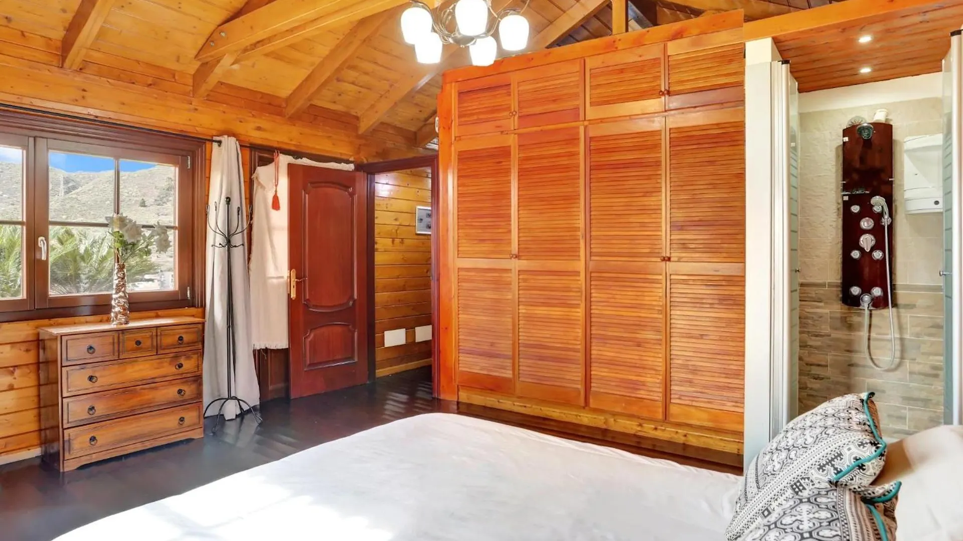 Nyaraló Wooden House With Private Pool Lush Garden Villa La Laguna Spanyolország